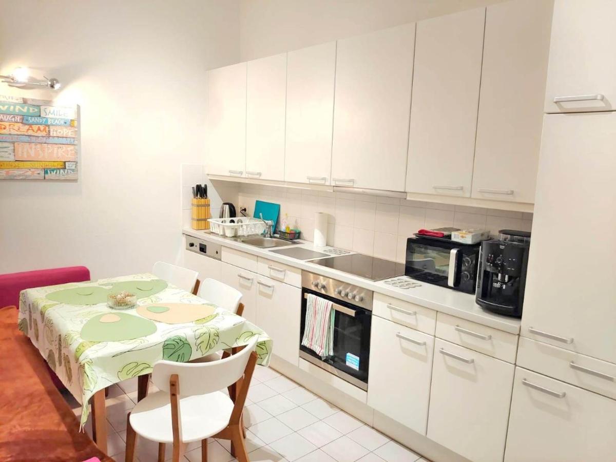 Central Mariahilfer Apartment 4 Min To The City Shopping Center And Schoenbrunn Palace Viyana Dış mekan fotoğraf